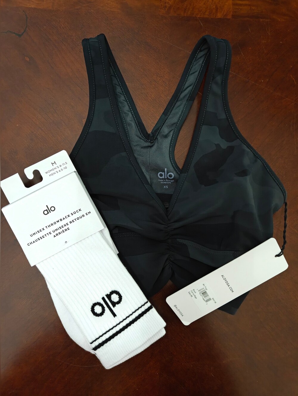 ALO Yoga Bundle Black Camo Wild Thing Sports Bra XS/2. ALO Crew Socks M. NWT.